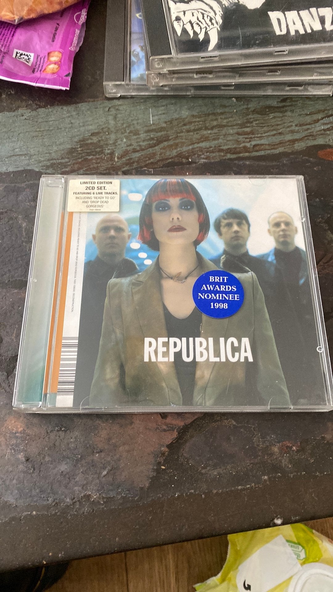 2cd republica,, Ophalen of Verzenden, Zo goed als nieuw
