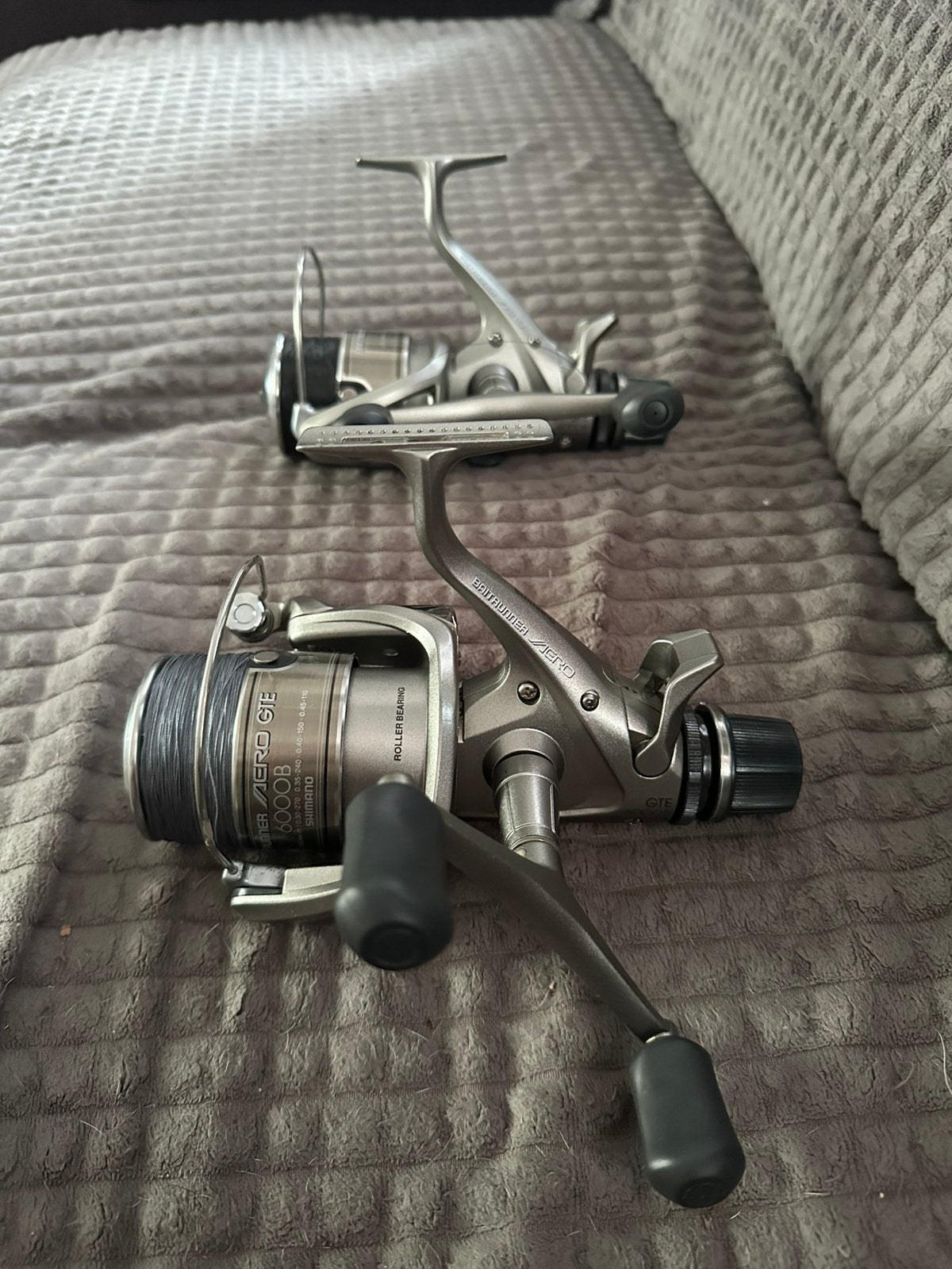 Shimano baitrunners 2x, Ophalen of Verzenden, Zo goed als nieuw, Molen