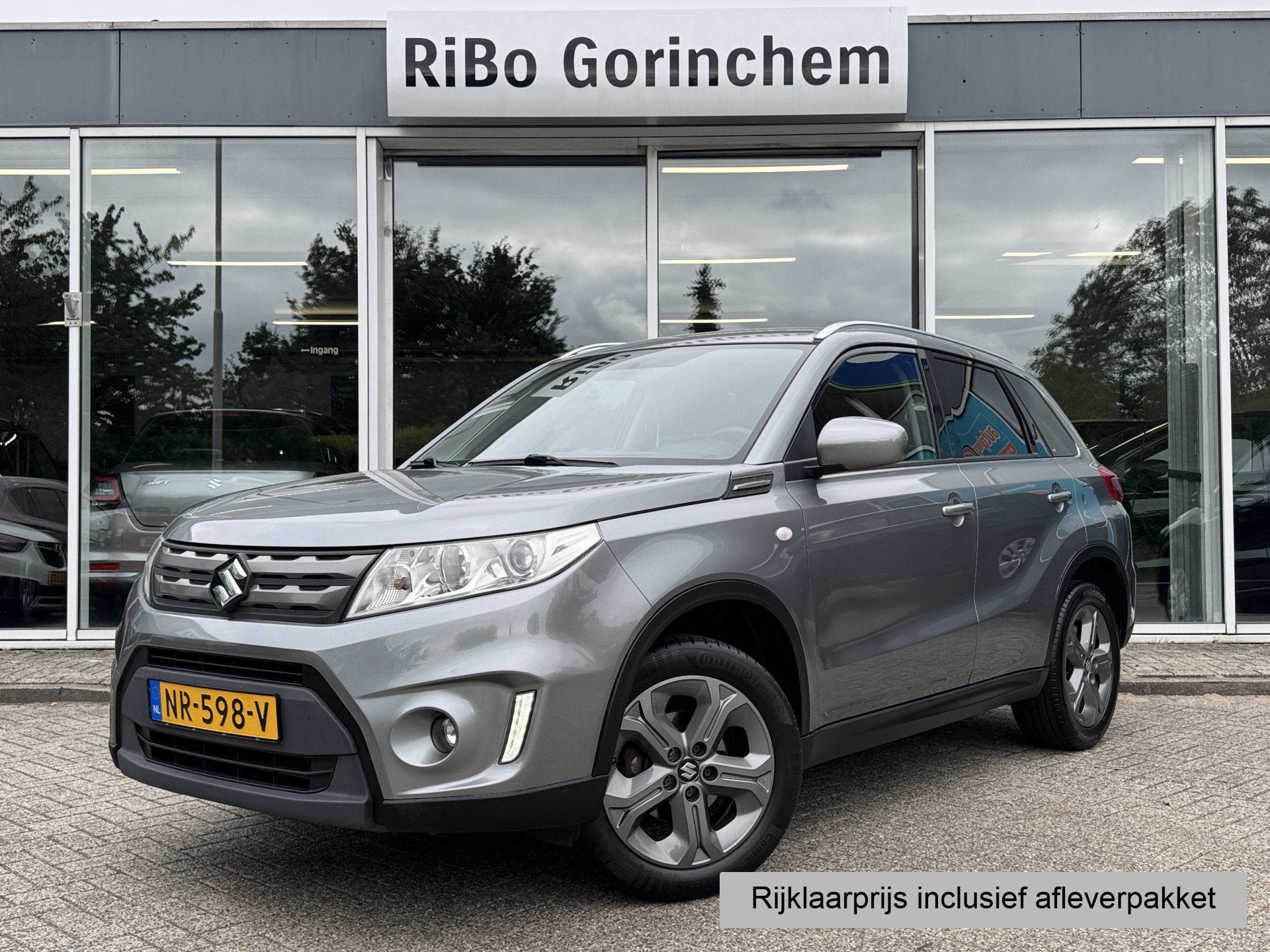 Suzuki Vitara 1.6 Comfort * Trekhaak * Stoelverwarming * Ach, Voorwielaandrijving, 12 maanden, Stof, 4 cilinders