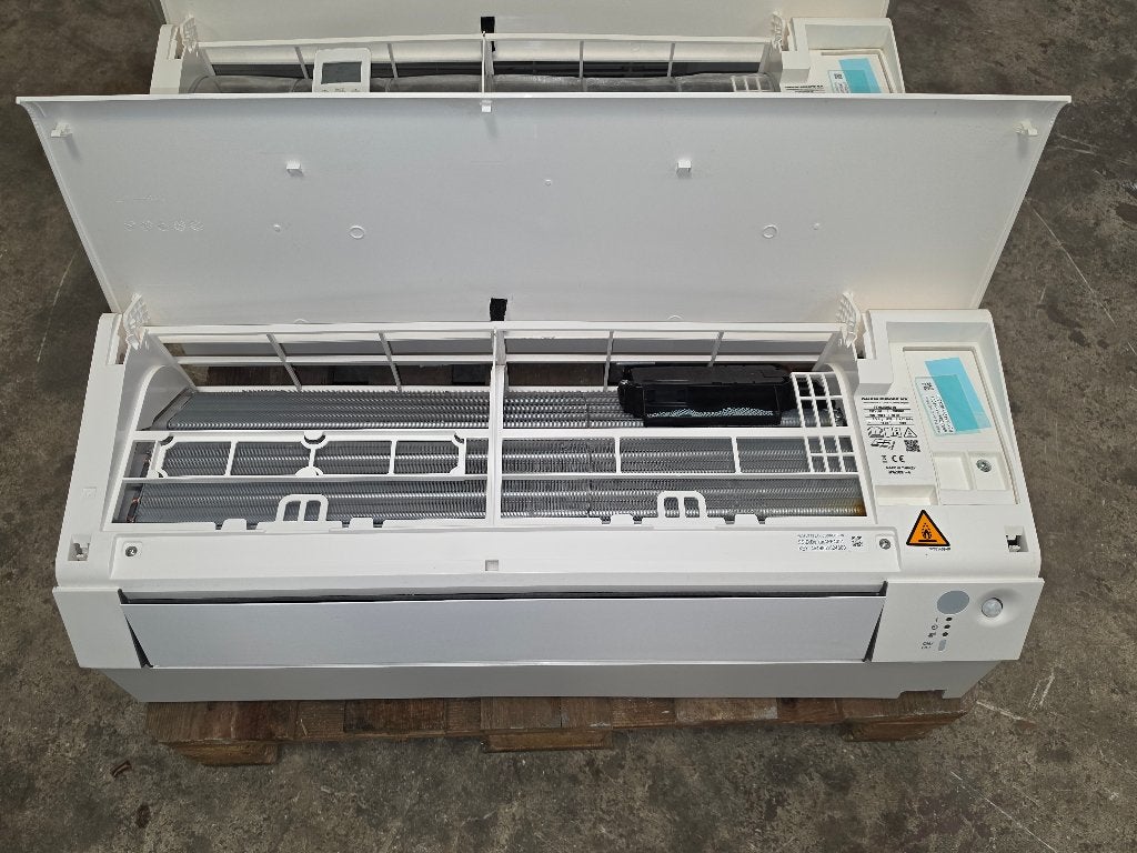 Refurbished 2x wand airco Daikin Multi Inverter Wifi 6,8 kW, Ophalen, Koelen en Ontvochtigen, Timer, Refurbished
