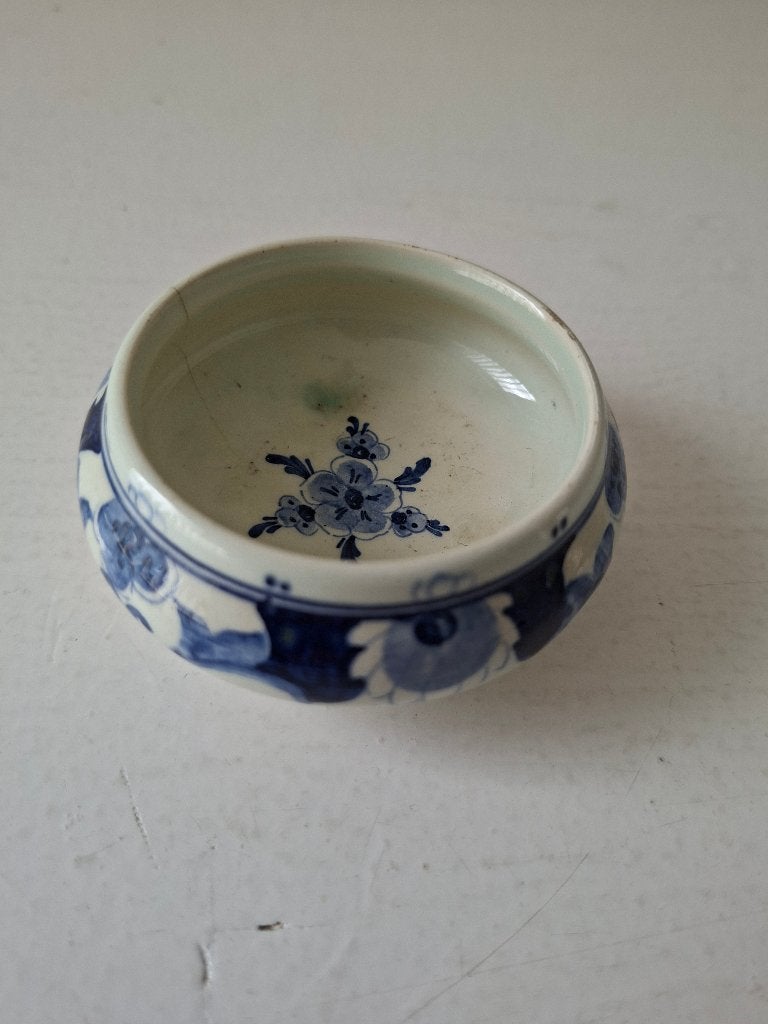 delfsblauw bakje, Ophalen