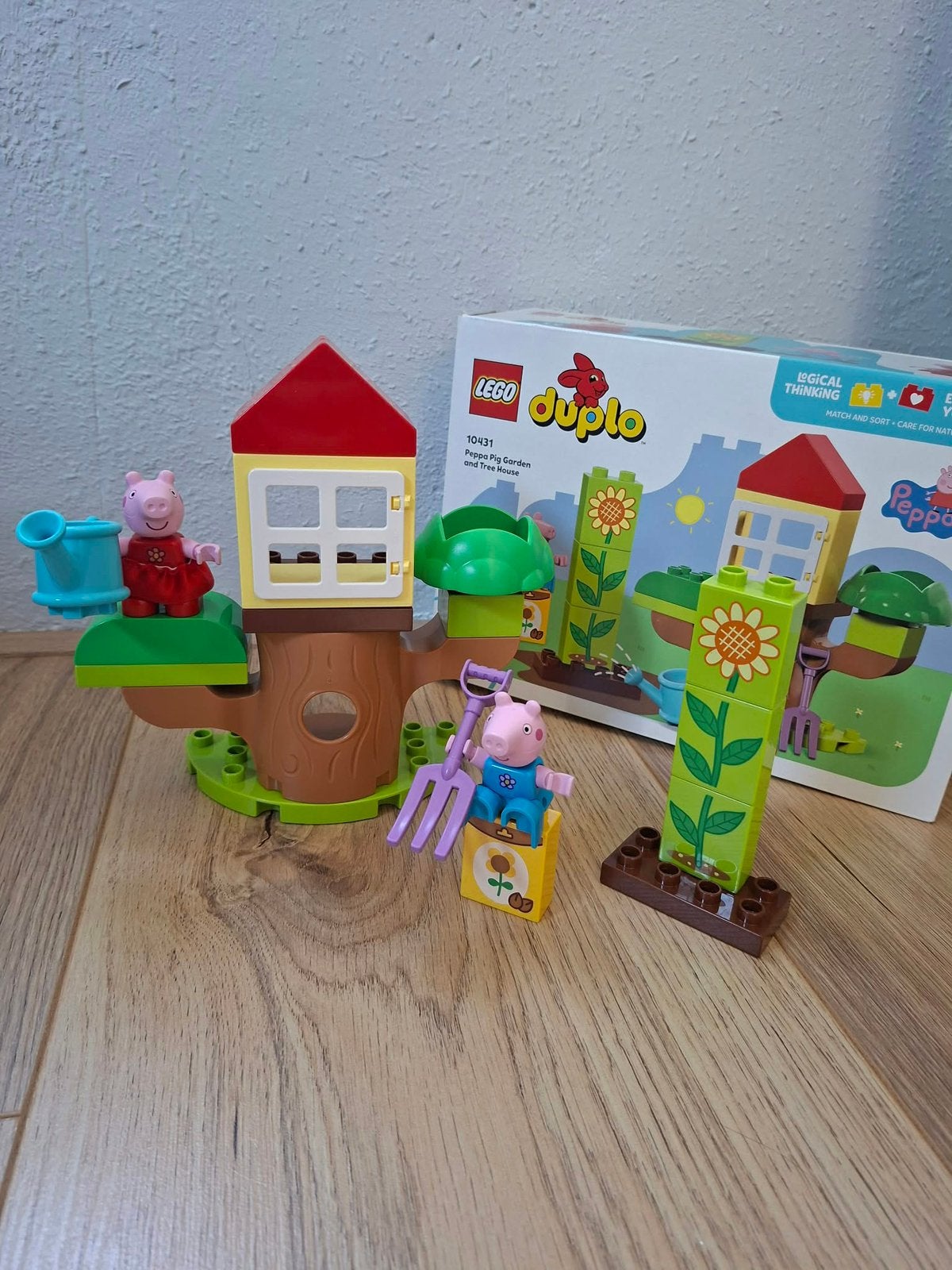 Duplo peppa tuin en boomhut, Ophalen, Zo goed als nieuw, Poppenhuis