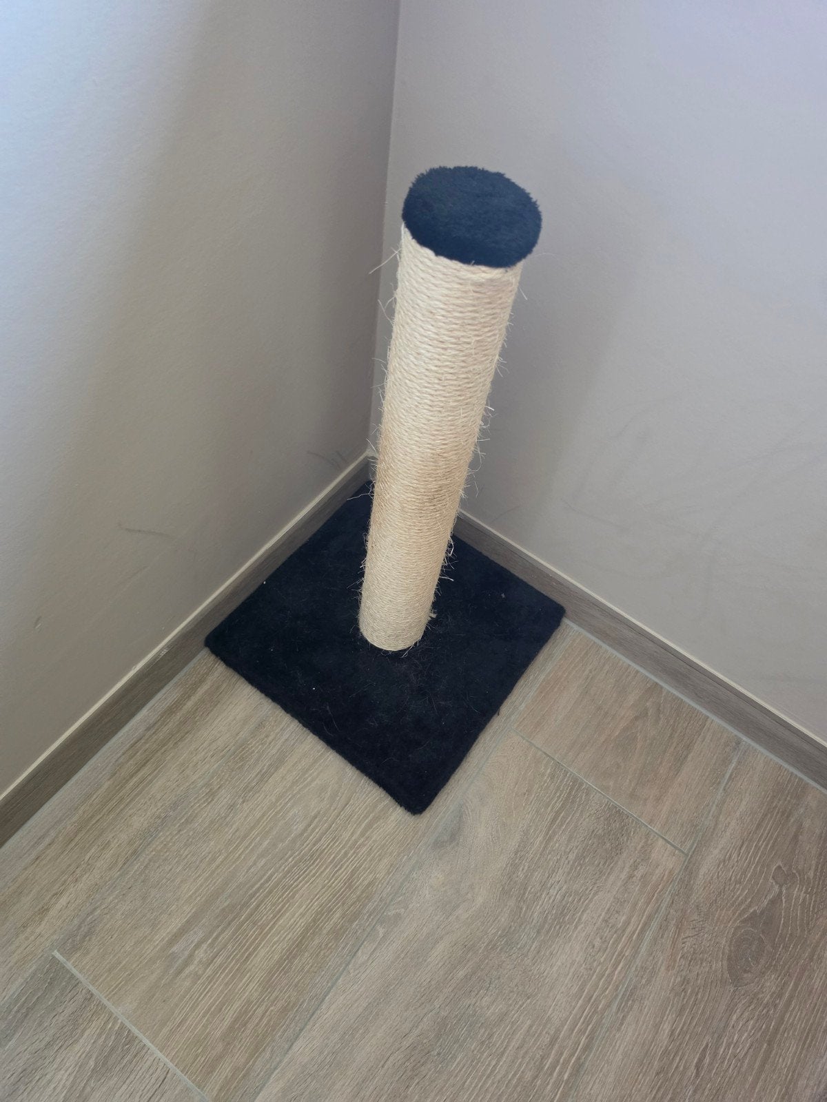 Te koop: nieuwe krabpaal, Ophalen, Nieuw, Krabpaal