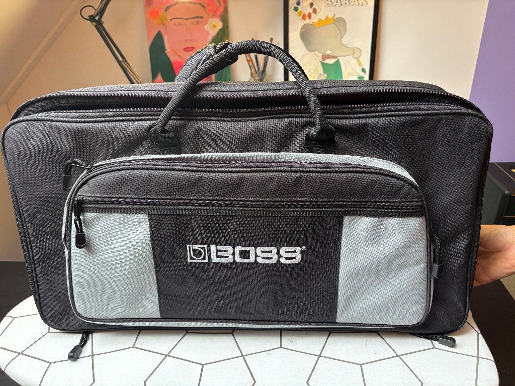 BOSS BAG-L2 Large Carrying/Gig Bag for Pedalboards, Muziek en Instrumenten, Ophalen of Verzenden, Zo goed als nieuw, Elektrische gitaar