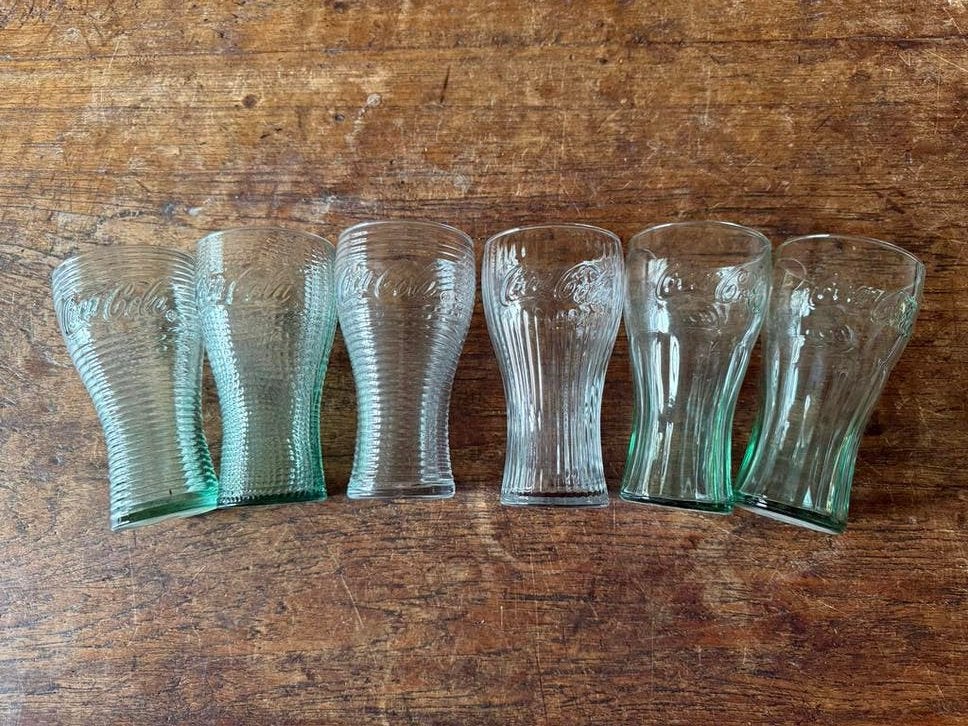 Coca Cola Glazen - 4x lichtgroen, 2x gewoon glas, Ophalen, Gebruikt