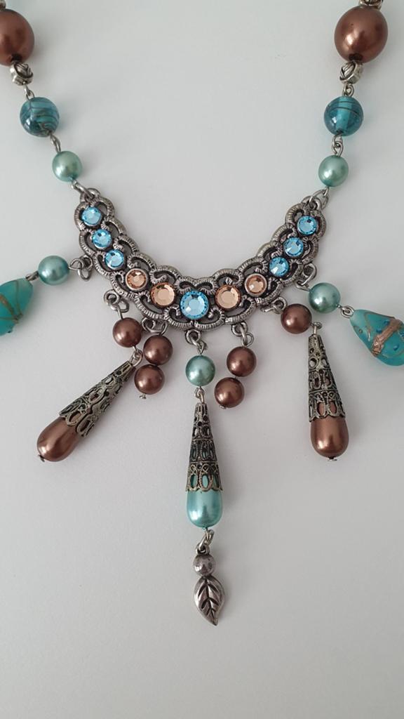Handgemaakte barok ketting met parels en strass 36cm, Ophalen of Verzenden, Nieuw, Overige materialen