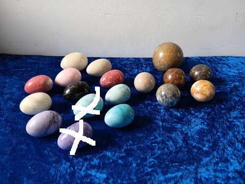 Decoratieve stenen eieren en bollen, Ophalen of Verzenden, Zo goed als nieuw
