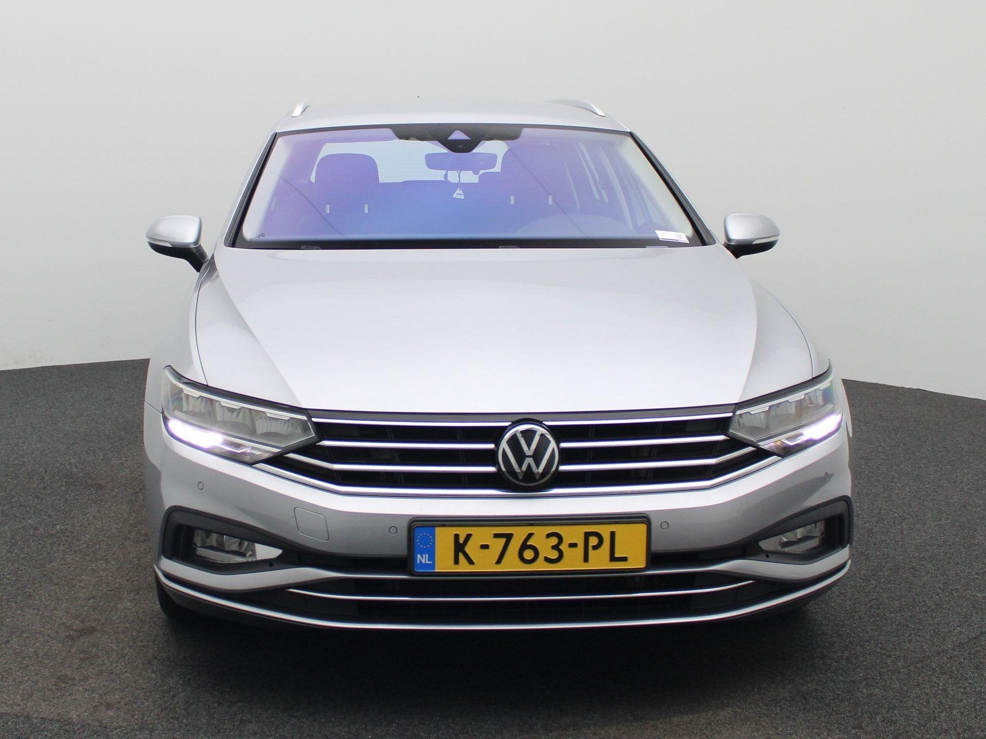 Volkswagen Passat Variant 1.5 TSI Business 150 PK | Automaat, Auto's, 12 maanden, 4 cilinders, 1600 kg, Zilver of Grijs