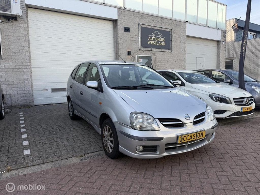 Nissan Almera Tino 1.8, Auto's, Emergency brake assist, 4 cilinders, Almera Tino, 116 pk