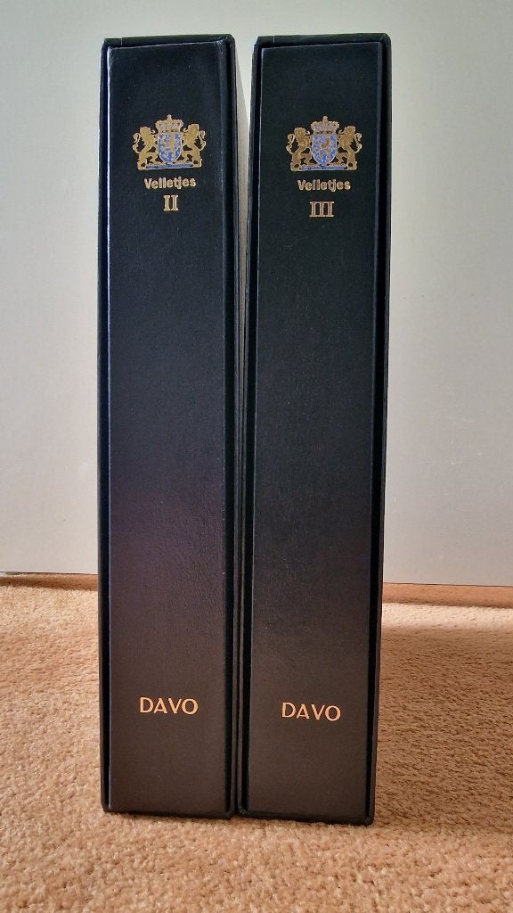 2 DAVO Luxe albums Nederland Vellen V1 t/m V188 (1993-2024), Ophalen of Verzenden, Verzamelalbum