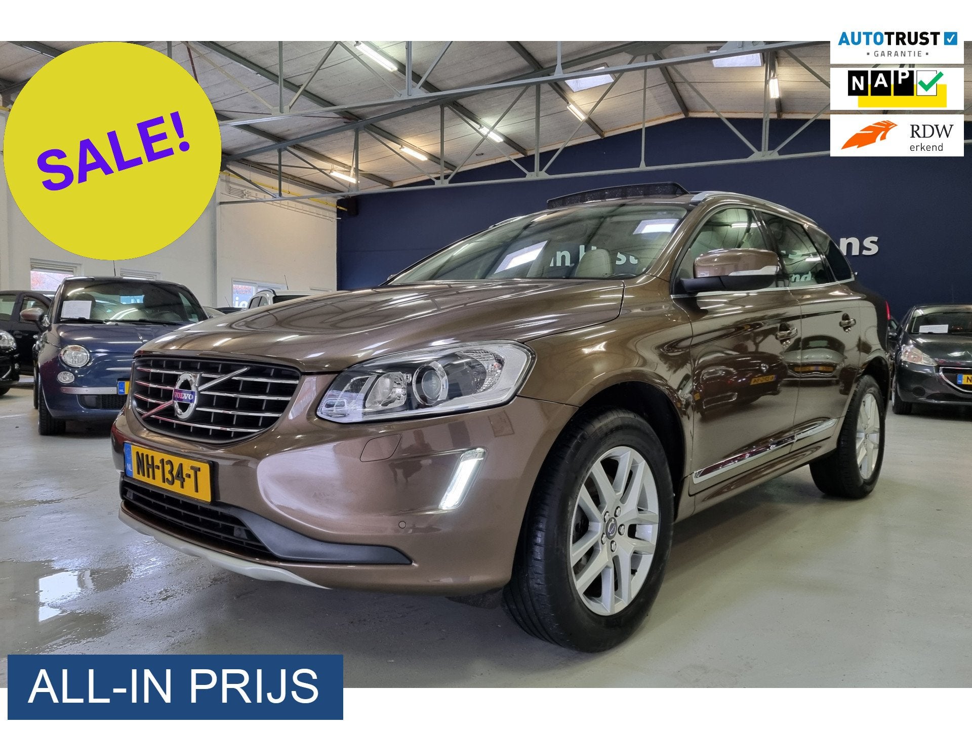 Volvo XC60 2.0 T5 FWD Polar+ SUPER MOOI GOED VEZORGD!, Dealer onderhouden, 15 km/l, Gebruikt, Euro 6