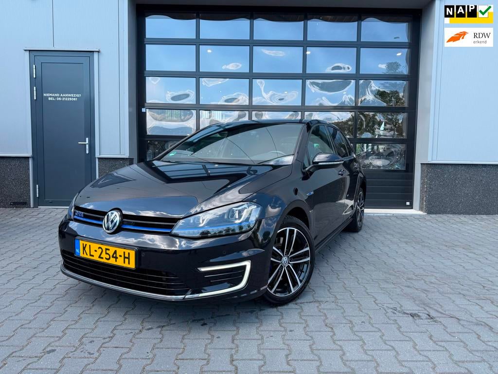 Volkswagen Golf 1.4 TSI GTE Connected Series incl groot onde, Auto's, Volkswagen, 8 kWh, Gebruikt, Euro 6, 4 cilinders