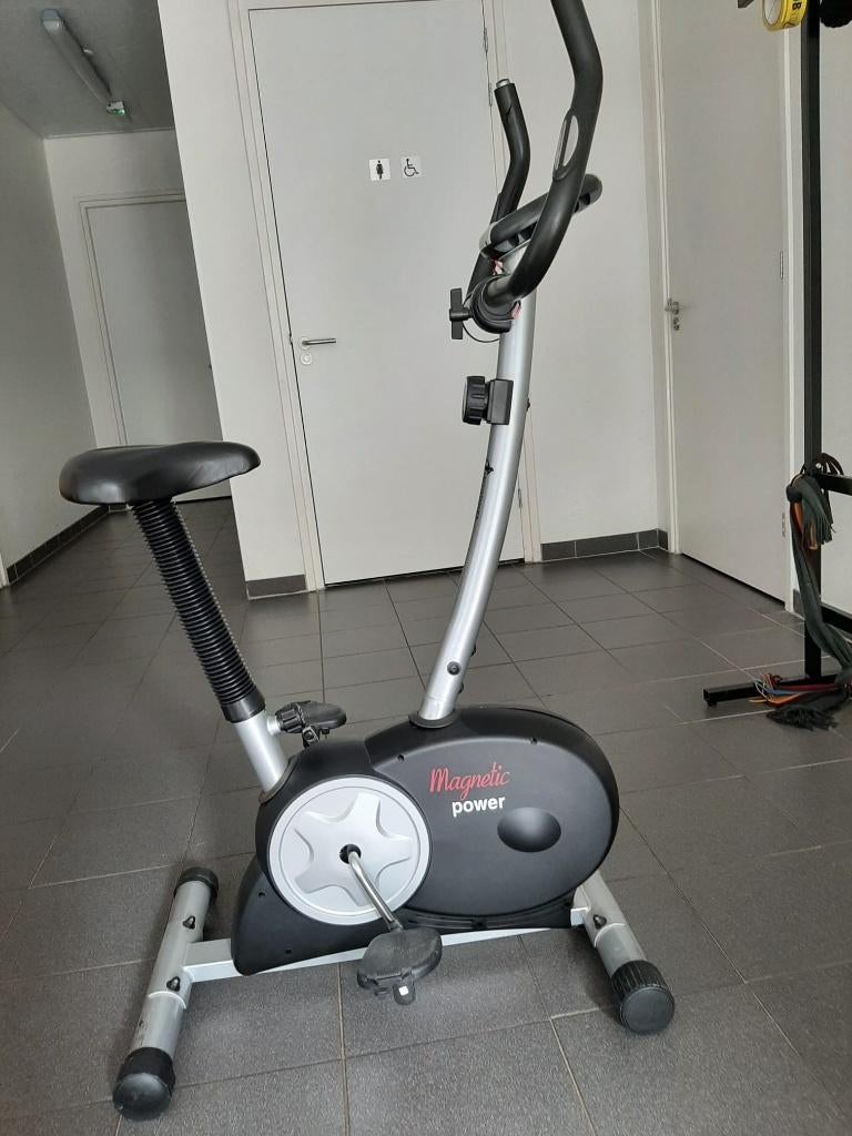 Te Koop Hometrainer, Sport en Fitness, Ophalen