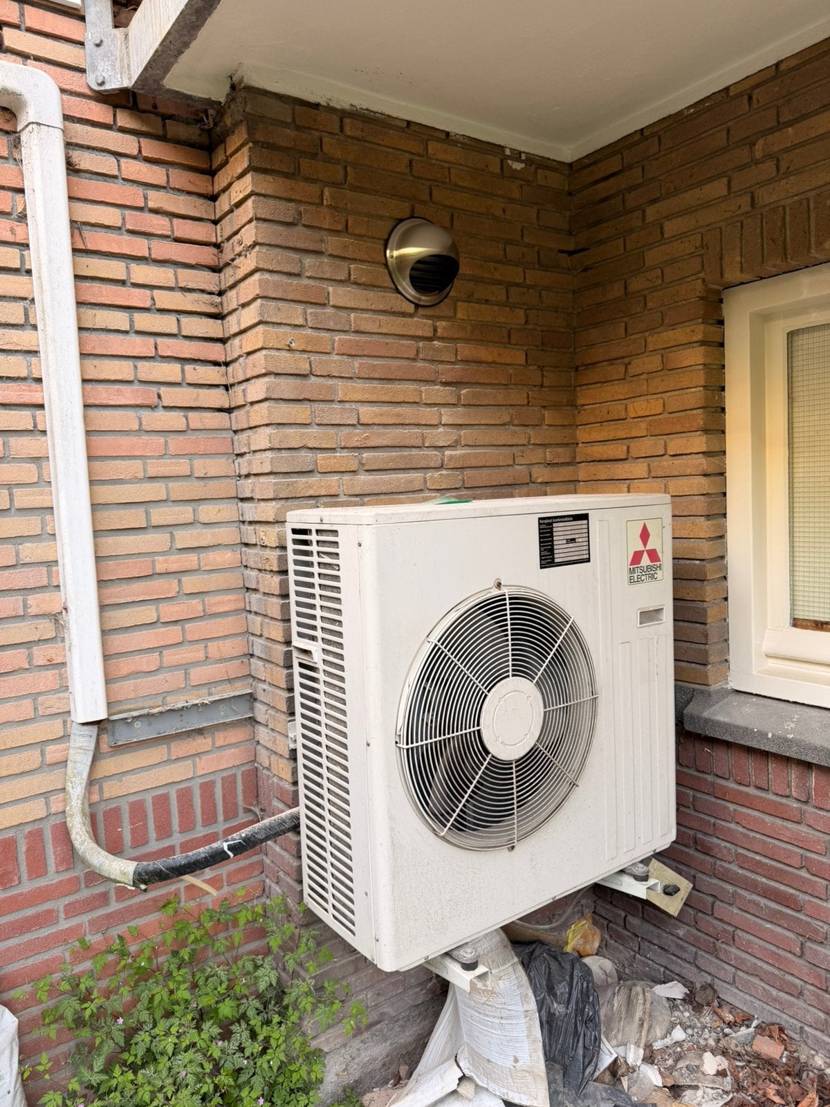 Te Koop: Gebruikte Airco in Goede Staat, Witgoed en Apparatuur, 3 snelheden of meer, Ophalen of Verzenden, 100 m³ of groter, Wandairco