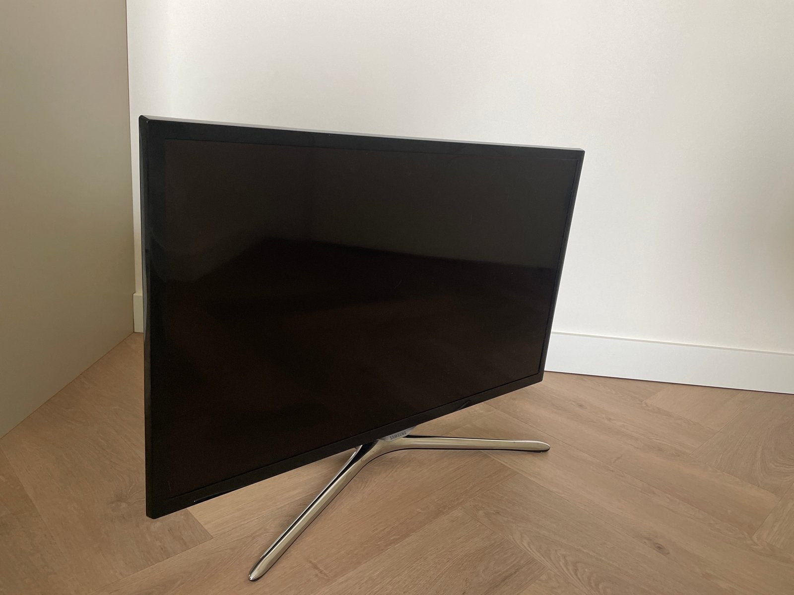 Samsung Smart TV 32 inch 2013