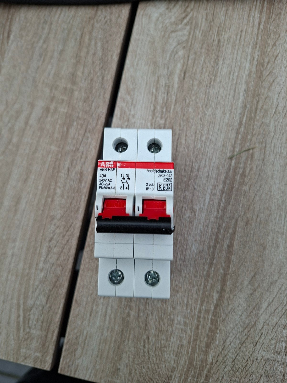 ABB-HAF hoofdschakelaar 40A 240V AC, Ophalen of Verzenden, Zo goed als nieuw, ABB, Schakelaar