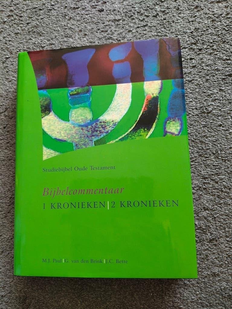 Studiebijbel Oude Testament: 1 & 2 Kronieken, Ophalen of Verzenden, Zo goed als nieuw, M.J. Paul, D. van den Brink, J.C. Bette