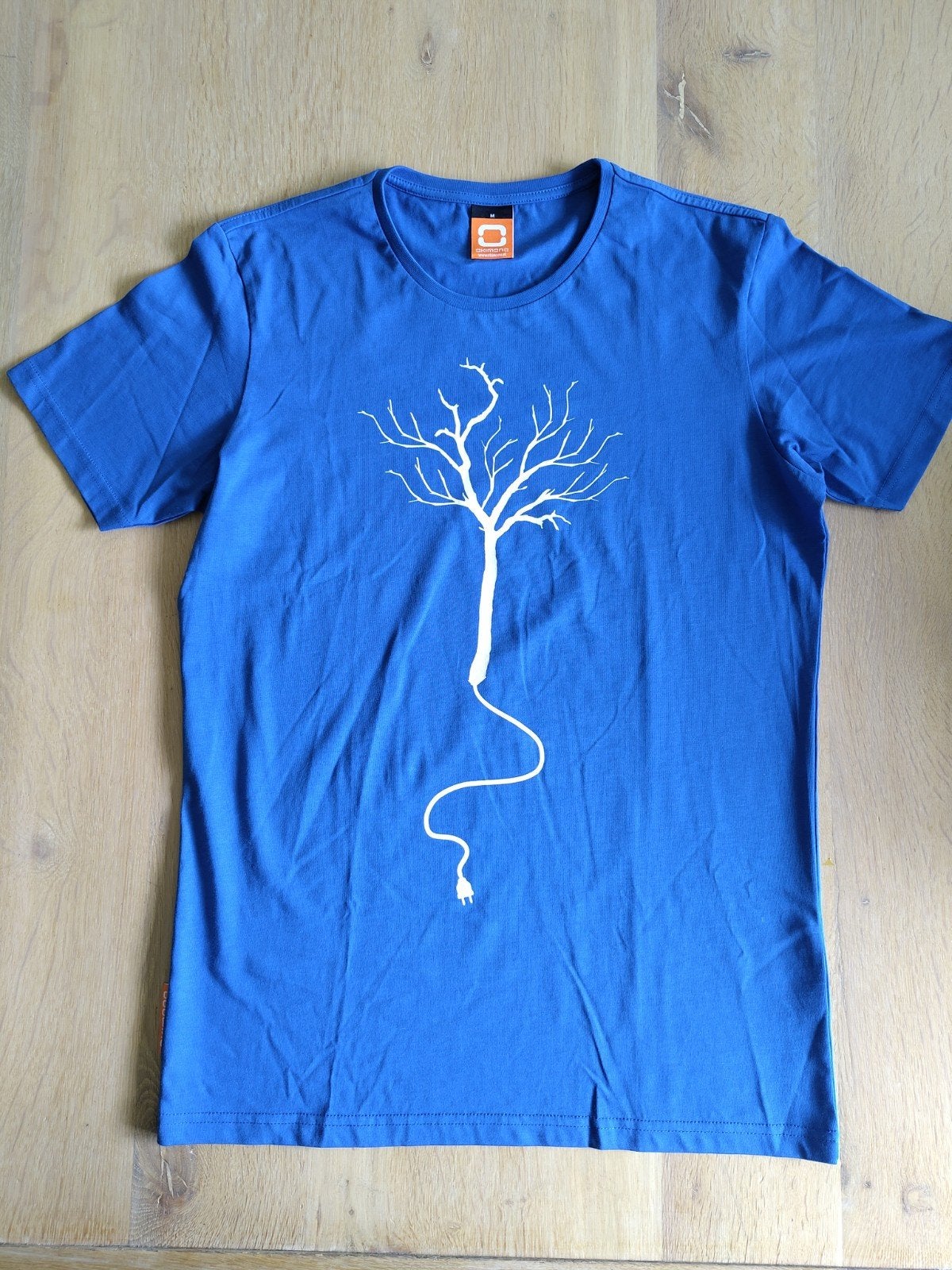Nieuw Okimono shirt - Recharge them woods, maat M, Kleding | Heren, T-shirts, Nieuw, Ophalen of Verzenden, Okimono, Maat 48/50 (M)