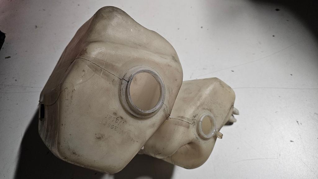 Ruiten sproeier resorvoir met koplamp reiniging BMW 3 serie, Gebruikt, -, Ophalen of Verzenden, -