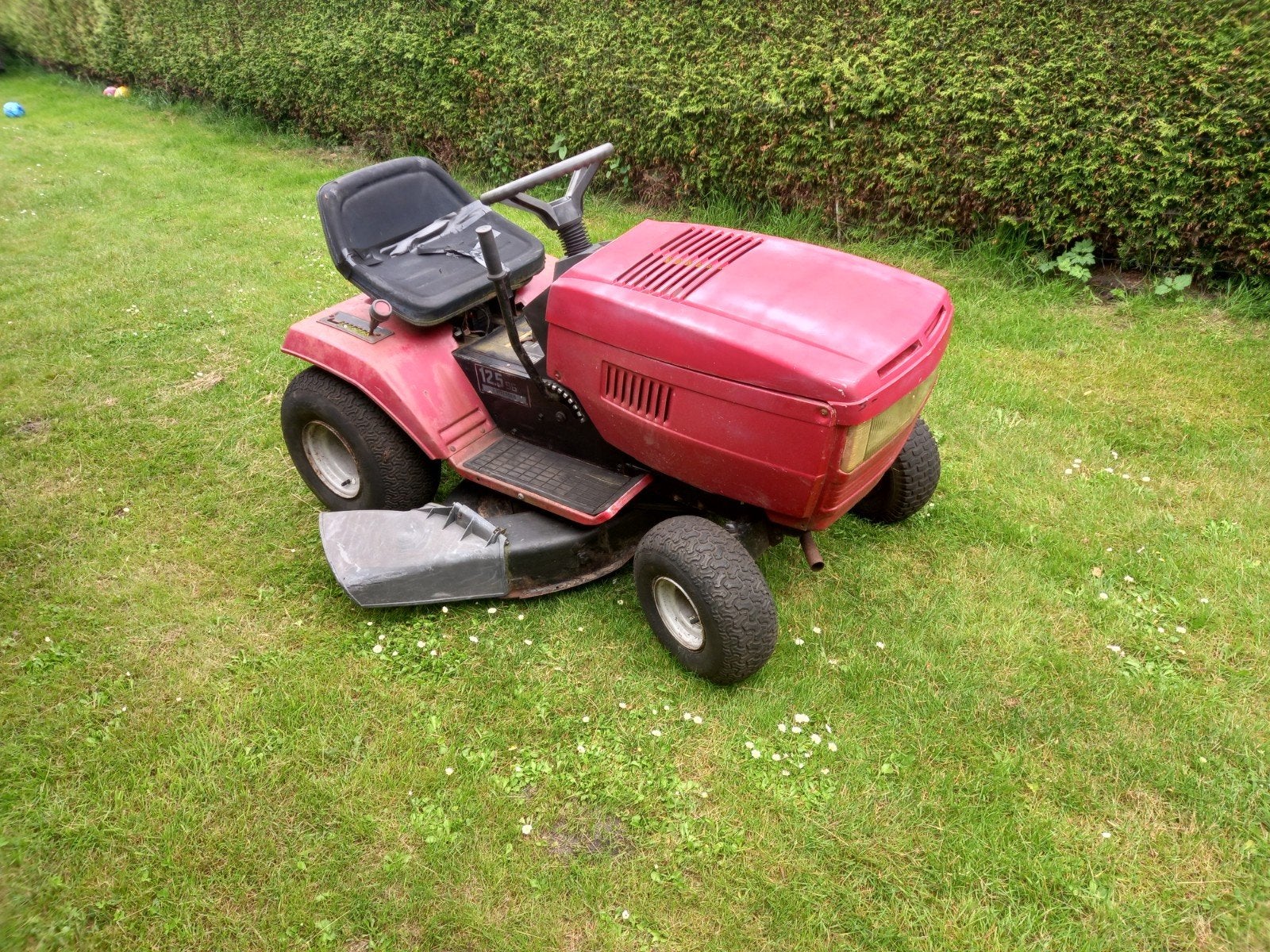 Motec zitmaaier. Koopje.trekkertje.grasmaaier, Tuin en Terras, Zitmaaiers, Ophalen, Gebruikt, Versnellingen, 90 tot 120 cm