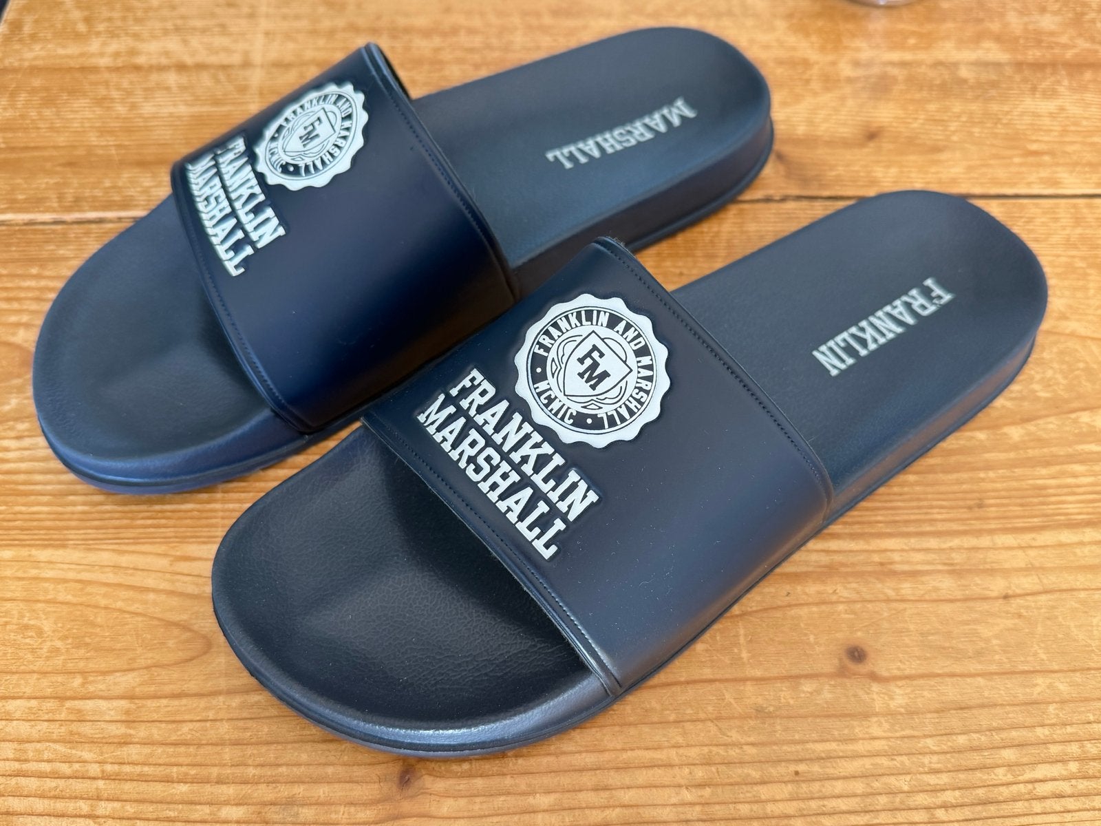 Nieuwe Franklin & Marshall slippers maat 45, Ophalen of Verzenden, Nieuw, Blauw, Slippers