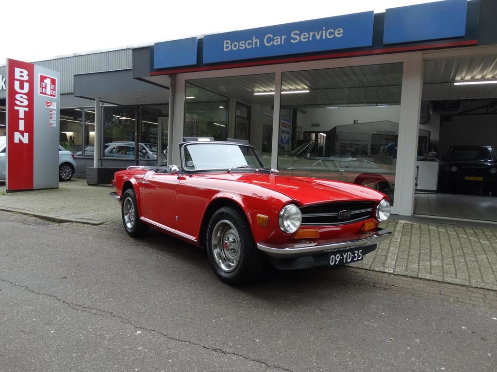 Triumph TR 6 2.5, Auto's, Triumph, Bedrijf, Te koop, TR6, Open dak, Benzine, Cabriolet, Handgeschakeld, Geïmporteerd, Rood, Zwart