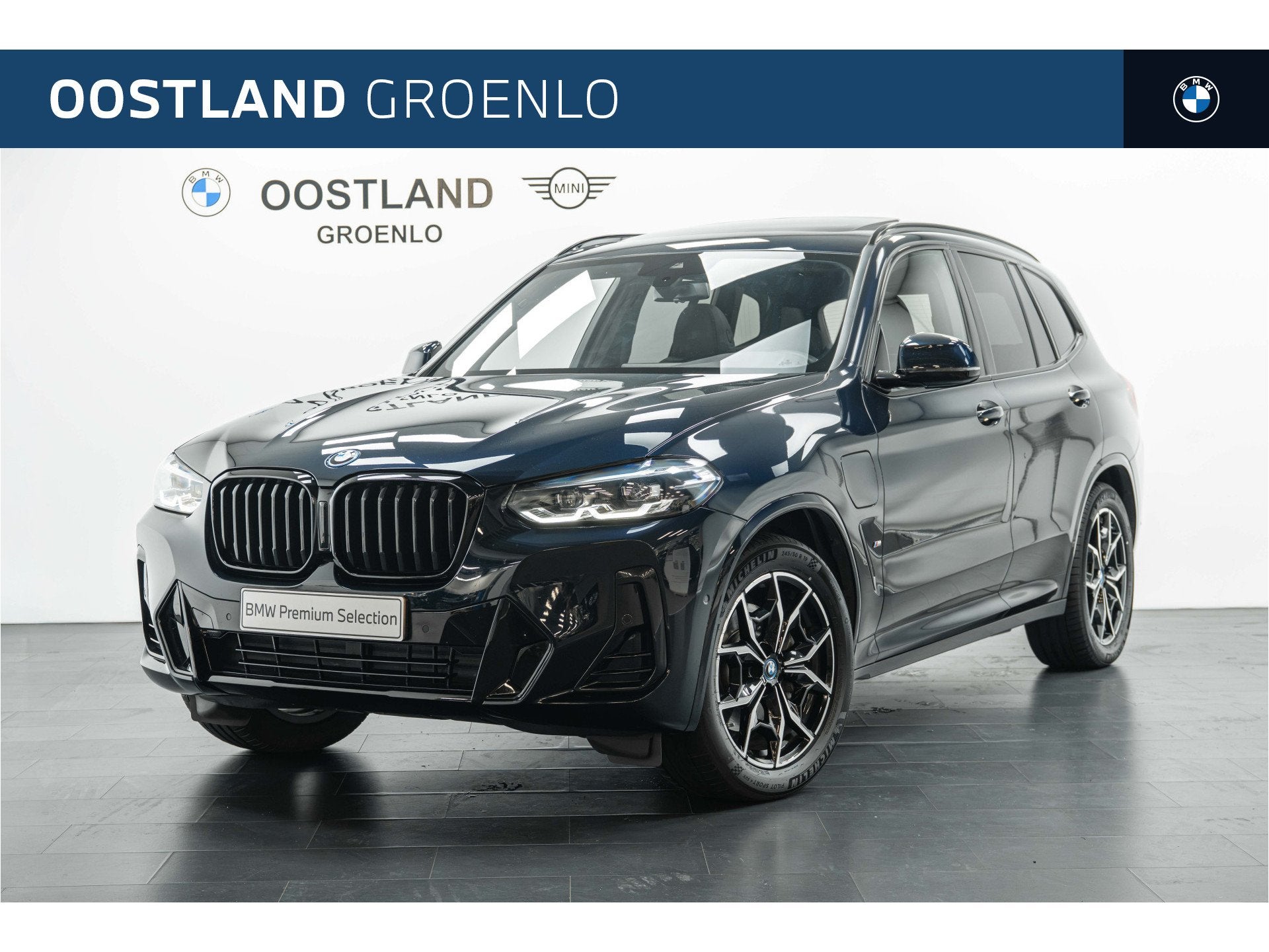 BMW X3 xDrive30e M Sport Automaat / Panoramadak / Achteruitr, Auto's, Gebruikt, Zwart, Bedrijf, Vierwielaandrijving