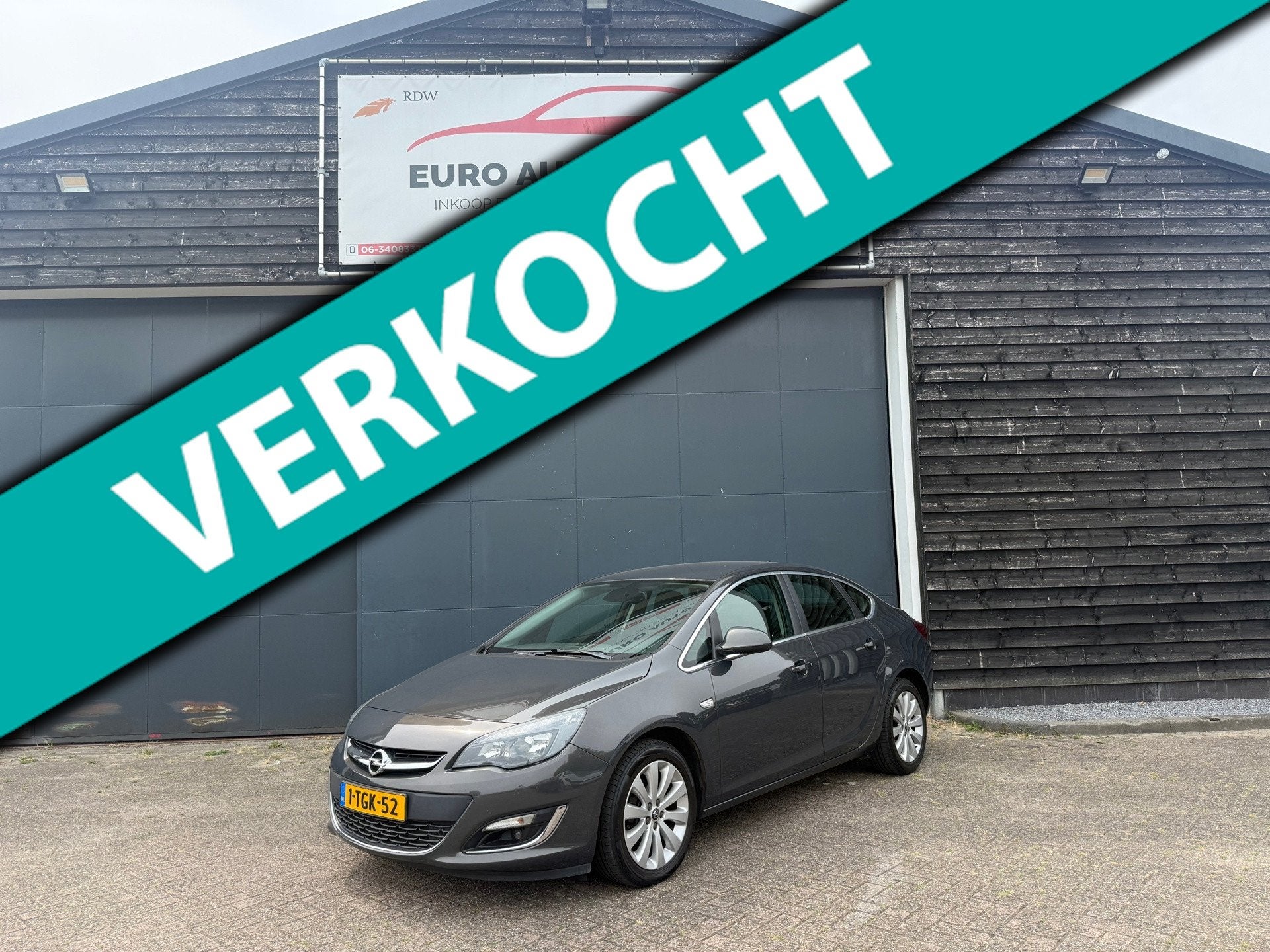 Opel Astra 1.4 Turbo Cosmo, Auto's, Voorwielaandrijving, Euro 5, 4 cilinders, 700 kg