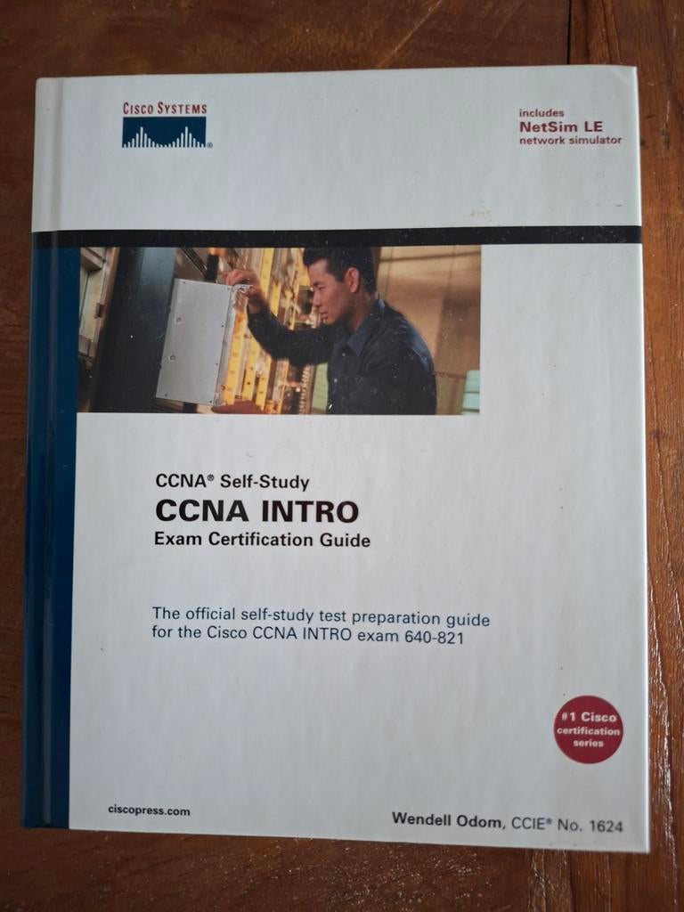 CCNA INTRO Examen Certificatie Gids - Wendell Odom, Ophalen of Verzenden, Gelezen, Vakgebied of Industrie, Wendell Odom