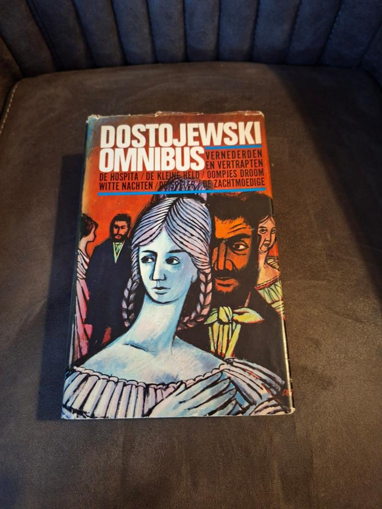 Dostojewski Omnibus - Klassieke Russische Literatuur, Boeken, Ophalen of Verzenden, Gelezen, Fjodor Dostojewski, Europa overig