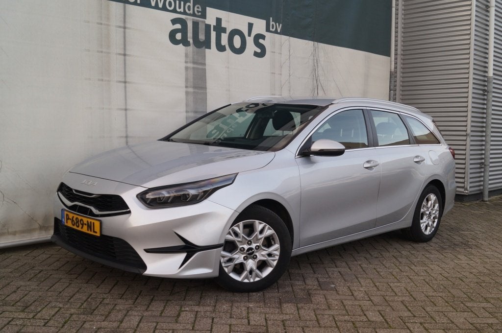 Kia Ceed SW 1.0 T-GDi DynamicLine -NAVI-ECC-CAM-TREKHAAK-, Voorwielaandrijving, Stof, Gebruikt, Euro 6