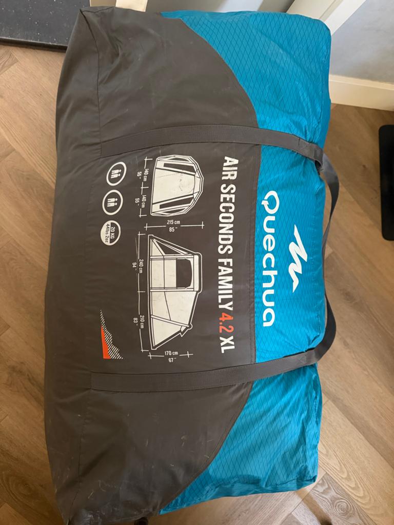 Quechua Air Seconds Family 4.2 XL opblaasbare familietent, Caravans en Kamperen, Tenten, Ophalen, Gebruikt, Tot en met 4
