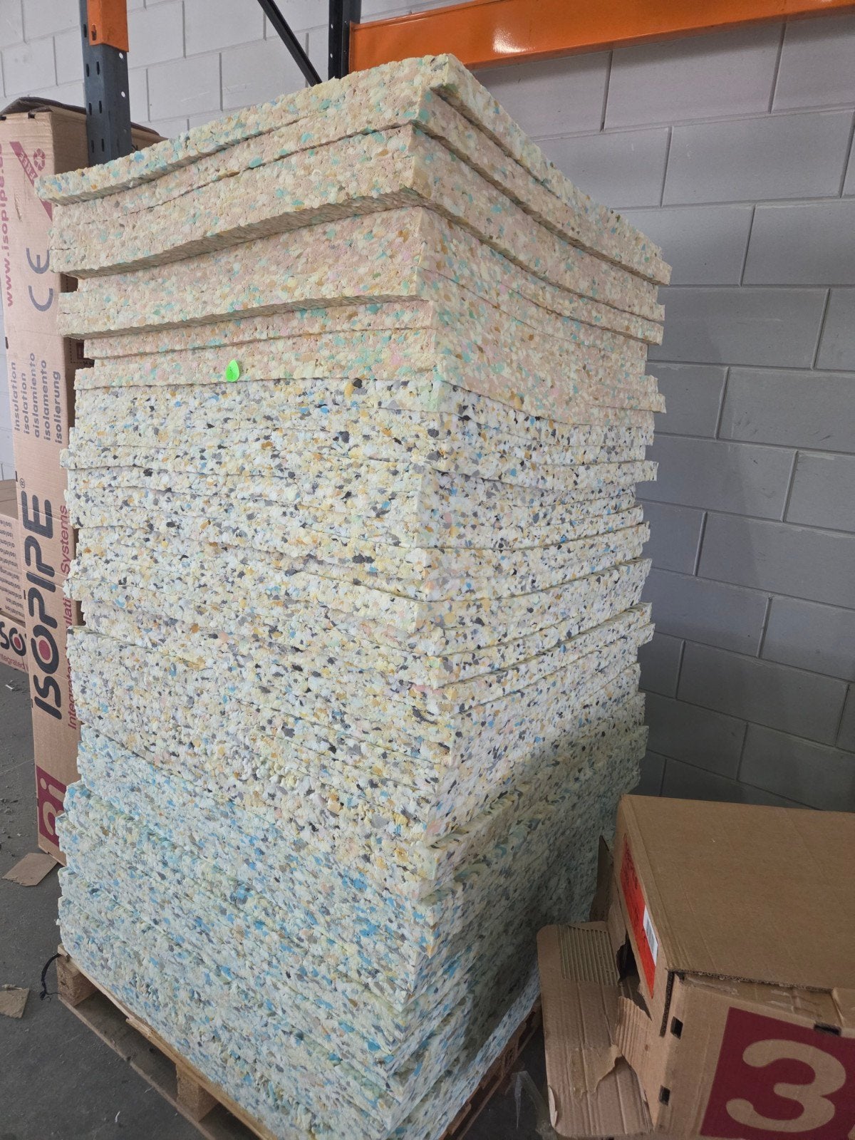 Pallet geperst vlokkenschuim geluidsisolatie 40m², Doe-het-zelf en Verbouw, Overige materialen, 4 tot 8 cm, Vloerisolatie, Nieuw