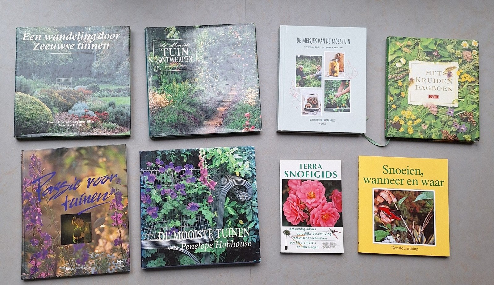 Diverse tuinboeken, waaronder 'De Meisjes van de Moestuin', Ophalen, Moestuin