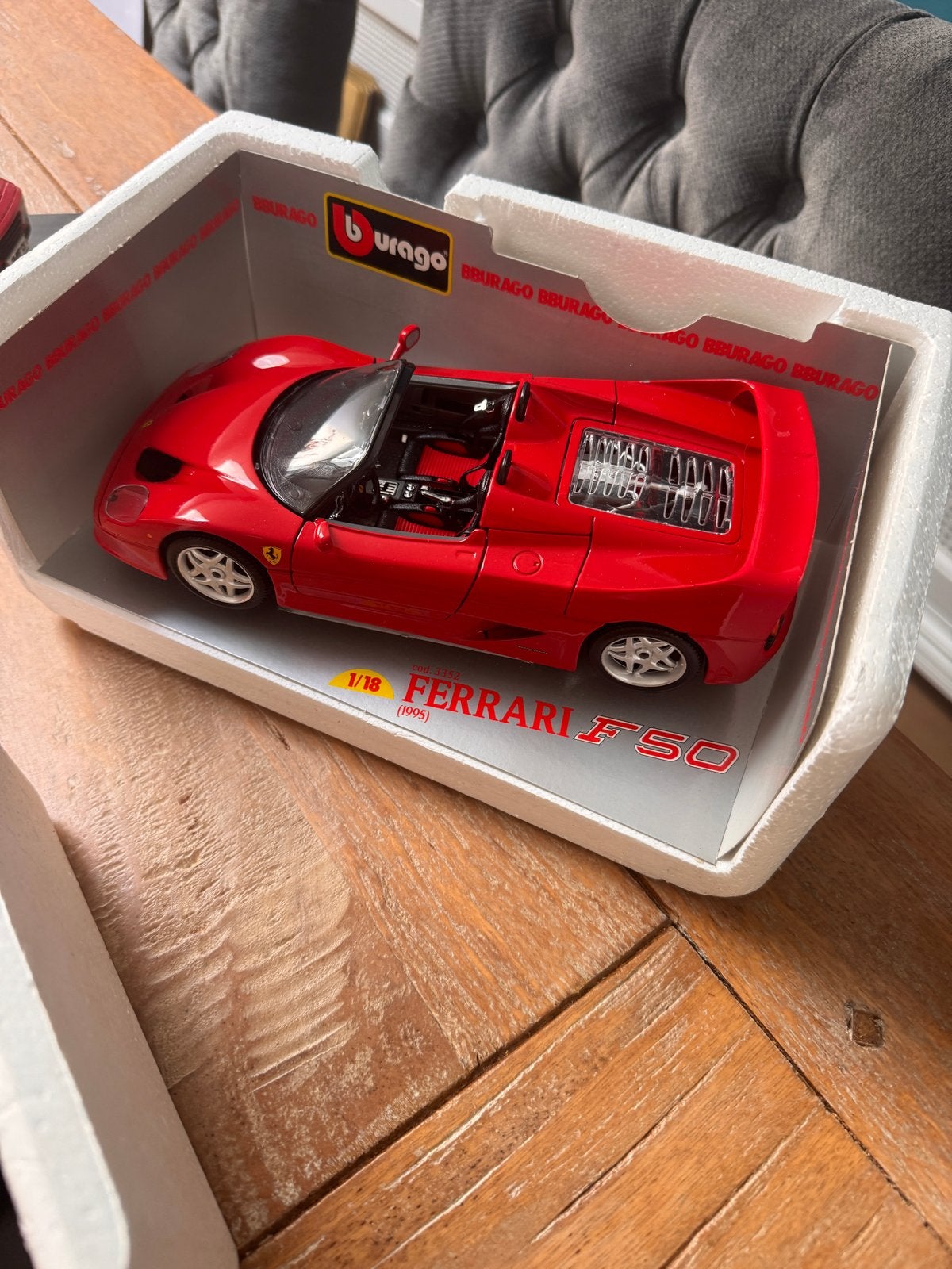 4 Ferrari modelauto's - Burago, Maisto, Revell, Ophalen of Verzenden, Zo goed als nieuw, Auto, Overige merken
