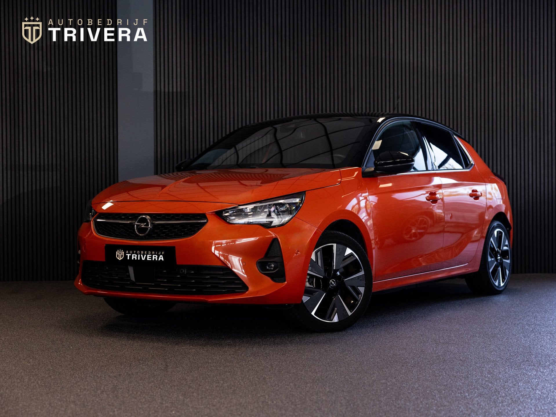 Opel Corsa-e Ultimate 50 kWh 136PK l SoH 96% l NAV l 180 C, 330 km, 136 pk, Gebruikt, Zwart
