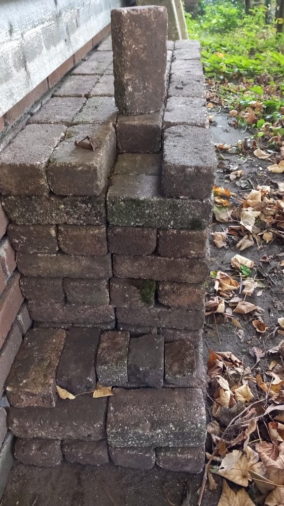 gratis 2,5 m2 straatstenen waalformaat, Ophalen, Gebruikt, Overige typen, Minder dan 5 m²