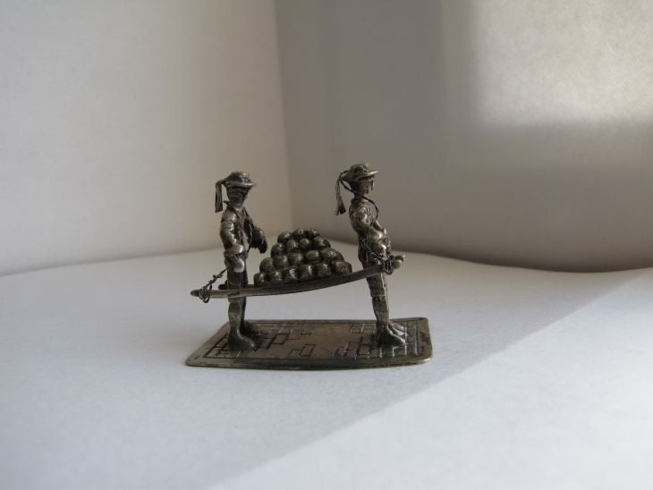 Kaas dragers, Antiek en Kunst, Verzenden, Zilver