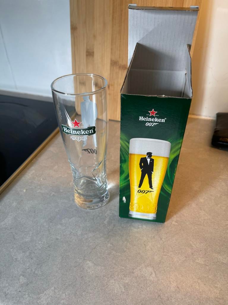Heineken 007 James Bond Bierglas in Doos, Ophalen of Verzenden, Nieuw, Glas of Glazen, Heineken