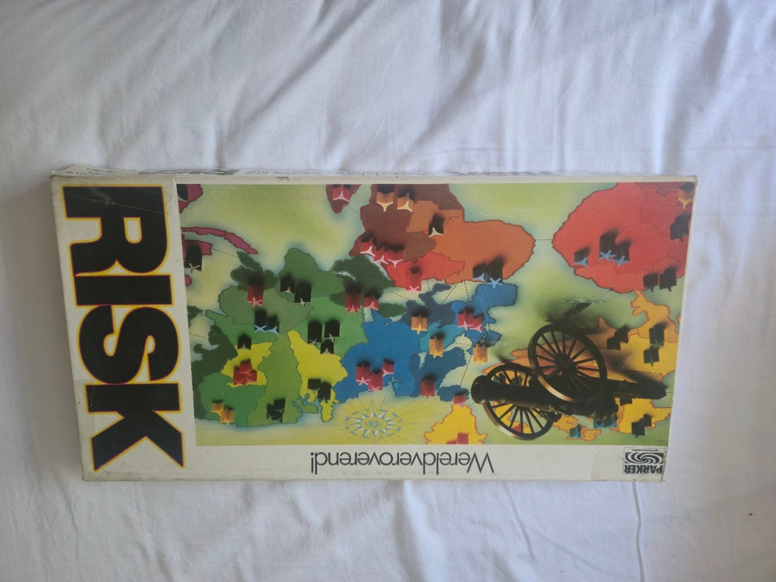 Risk Bordspel - Wereldveroverend Strategisch Spel, Hobby en Vrije tijd, Gezelschapsspellen | Bordspellen, Vijf spelers of meer