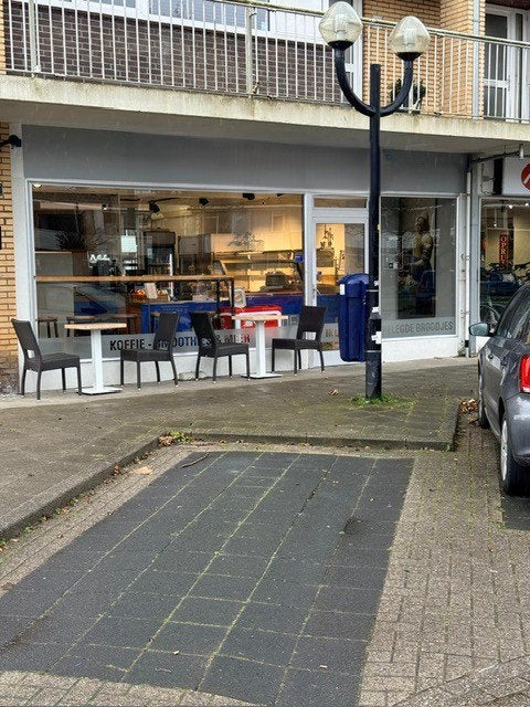 Broodjeszaak in Uithoorn ter overname aangeboden