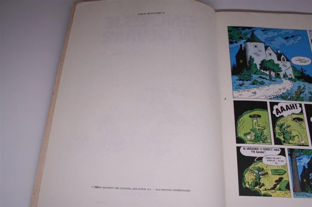 Snoesje in Gevaar 2 — Klassiek Stripverhaal van R. Macherot, Eén stripboek, Ophalen of Verzenden, Gelezen