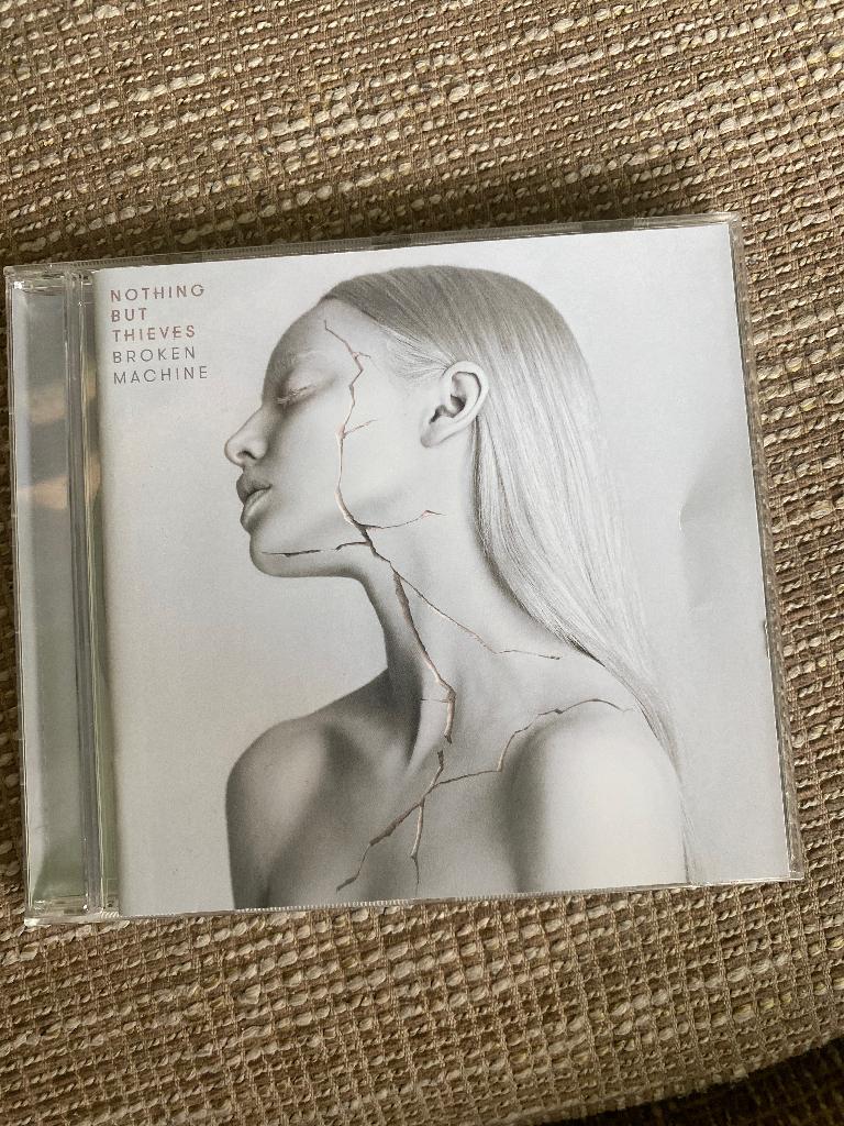Nothing But Thieves : Broken Machine ( cd ), Ophalen of Verzenden, Zo goed als nieuw