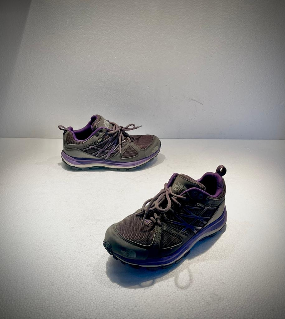 The North Face lichtgewicht GTX Goretex wandel schoenen 38,5, Zo goed als nieuw, Grijs, Wandelschoenen, Ophalen of Verzenden