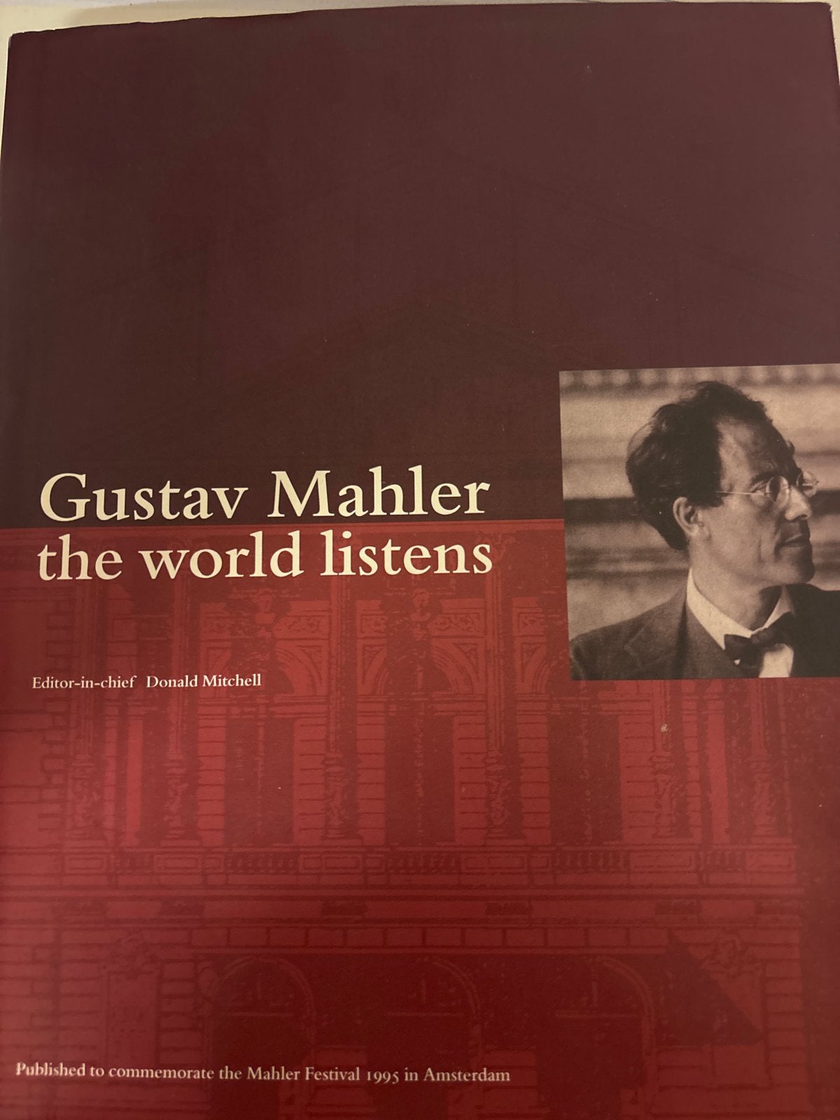 Gustav Mahler: The World Listens - Mahler Festival 1995, Ophalen of Verzenden, Gelezen, Artiest