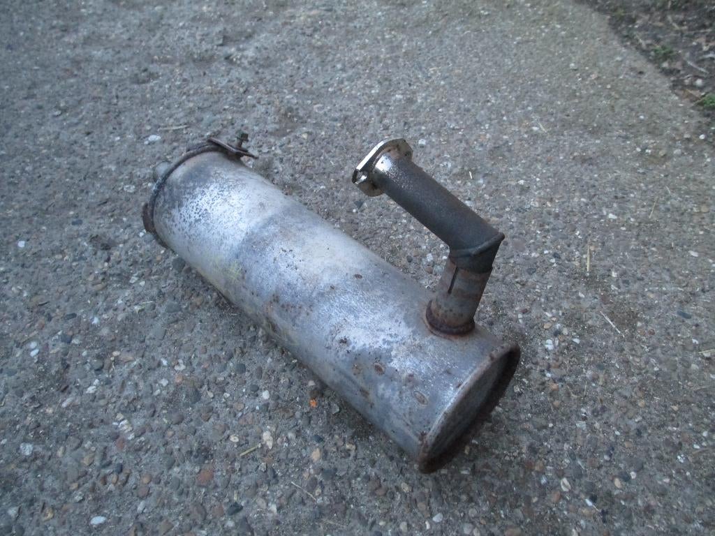 Uitlaatdemper Stiga Villa OHV motor, Ophalen, Gebruikt, 50 cm of meer