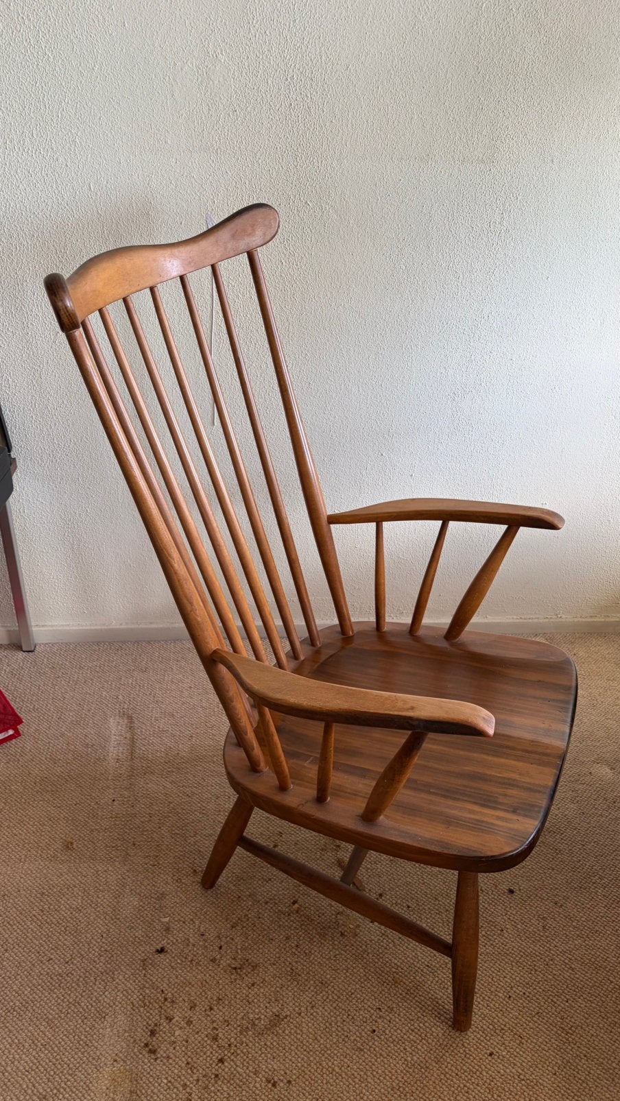 Vintage Scandinavische spijlen stoel fauteul notenhout, Ophalen, Gebruikt, Bruin, Scandinavisch