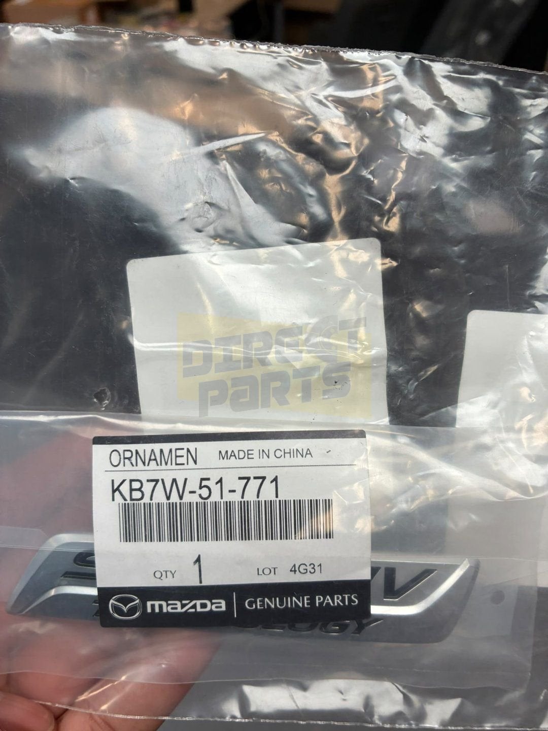 Mazda CX-5 (5/17-10/21)(KF)embleem achterzijde ''Sky-Activ t, -, -, Nieuw, Ophalen of Verzenden