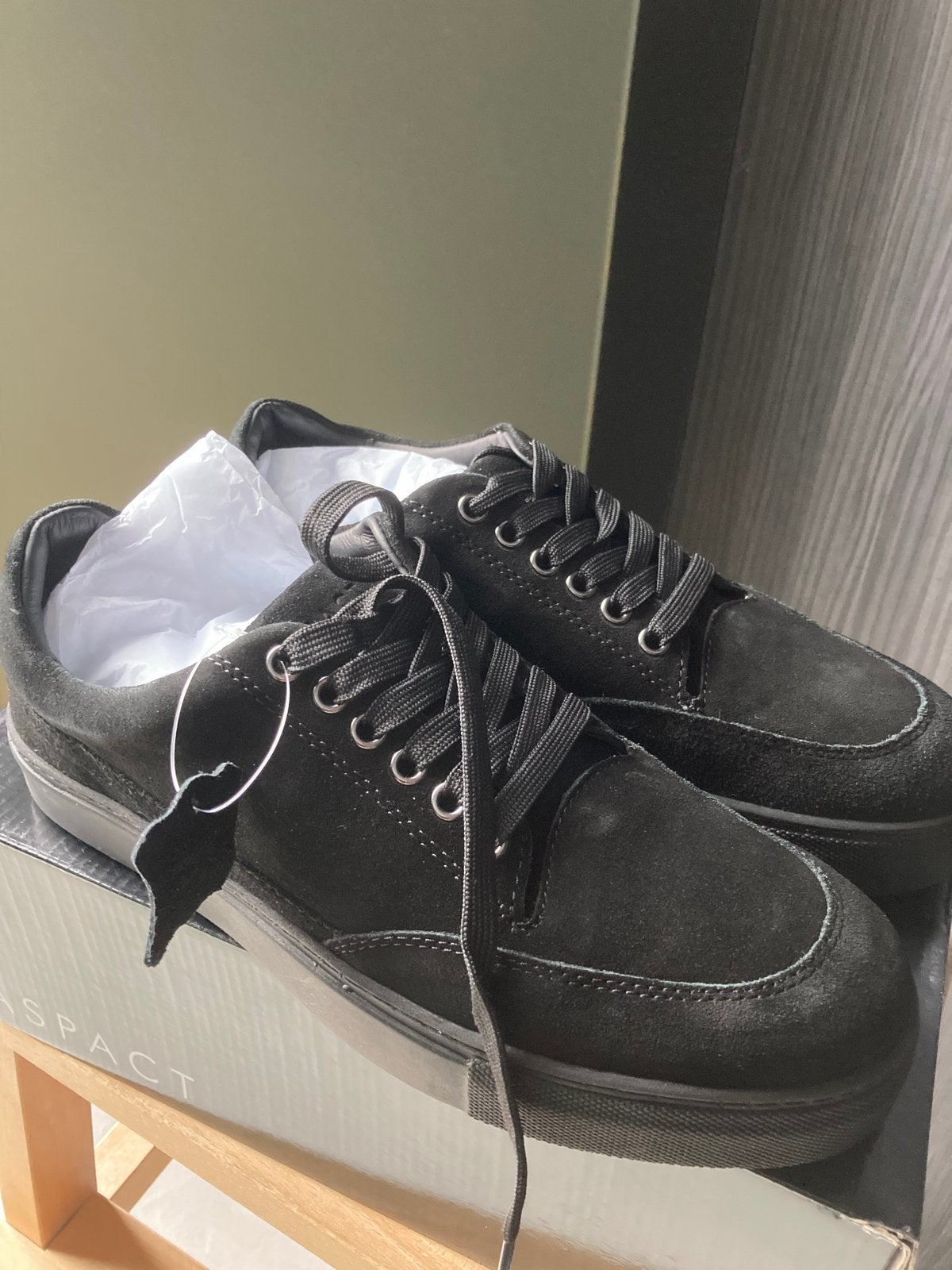 Aspact Zwarte Suède Schoenen Maat 42 - Nieuw in Doos, Kleding | Heren, Ophalen of Verzenden, Nieuw, Zwart, Veterschoenen