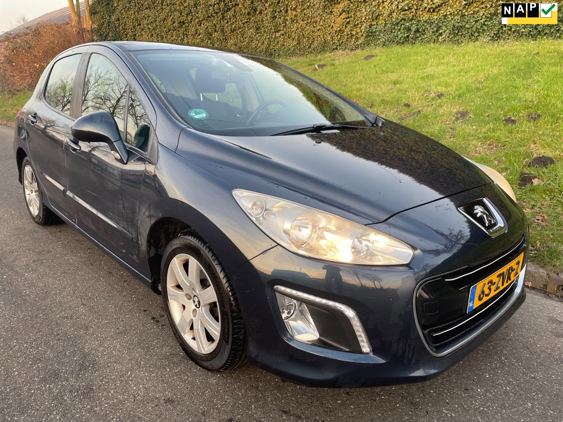 Peugeot 308 SW 1.6 VTi Blue Lease Executive - Clima - Cruise, Voorwielaandrijving, Euro 5, Gebruikt, 680 kg